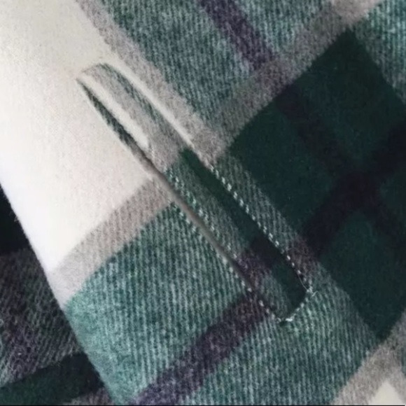 SOLD OUT Green Plaid Oversized Flannel Shacket Shirt Jacket - Picture 10 of 15